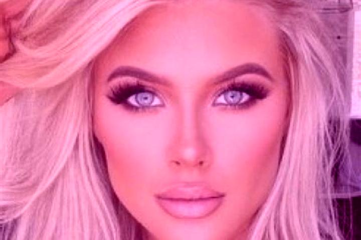 Elizabeth, 27, a platinum blonde hazel-eyed ebony companion based in Semily. Offering BDSM, Couples, Striptease. Available for incall and outcall, overnight ...