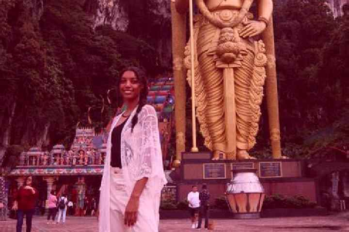 Elizabeth, 27 — Escort in Batu Caves, Malaysia