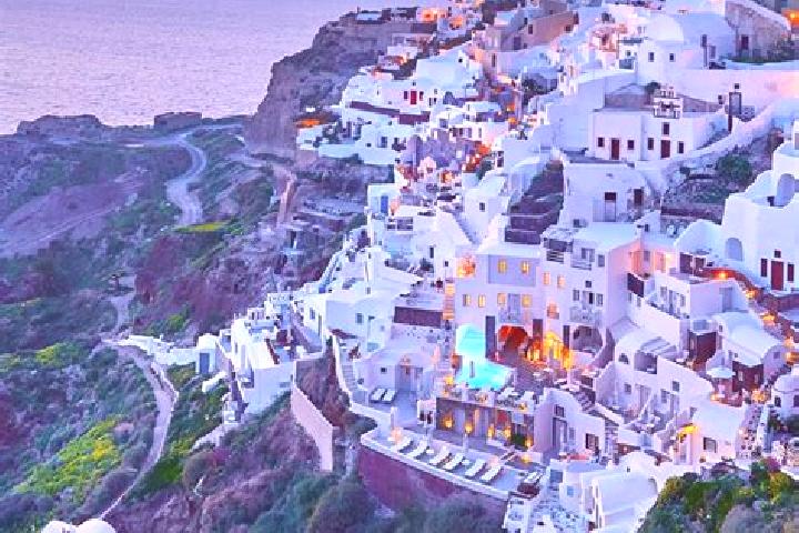 Elizabeth, 27 — Escort in Bolati, Greece
