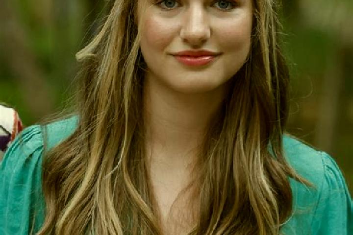 Elizabeth, 27 — Escort in Bordon, Spain