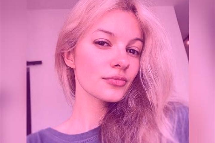 Elizabeth, 27 — Escort in Cherkaski Tyshky, Ukraine