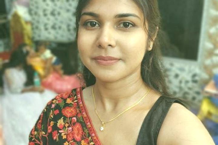 Elizabeth, 27 — Escort in Goyerkata, India