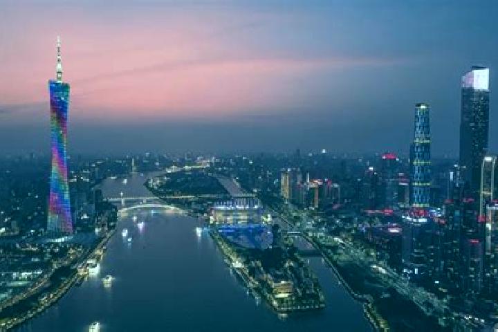 Elizabeth, 27 — Escort in Guanzhu, China
