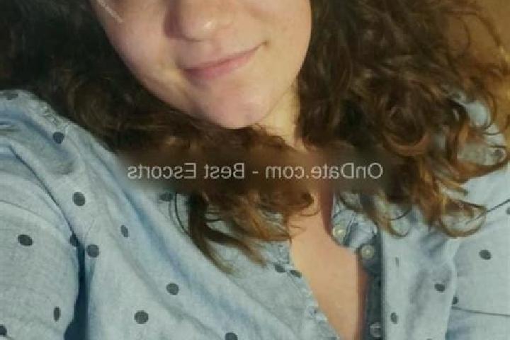 Elizabeth, 27 — Escort in Hailey, United States