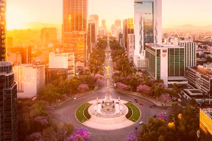 Elizabeth, 27 — Escort in Huatecalco, Mexico