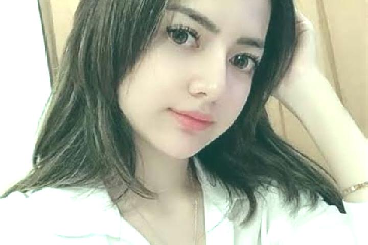 Elizabeth, 27 — Escort in Katikuloko, Indonesia