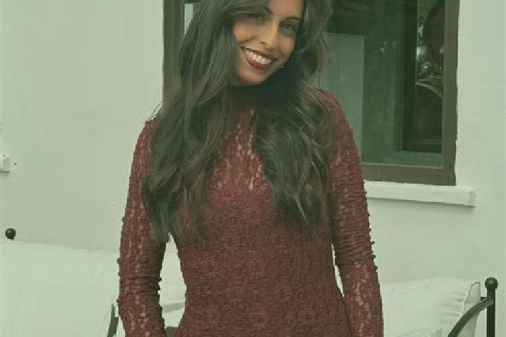 Elizabeth, 27 — Escort in Navas del Madrono, Spain