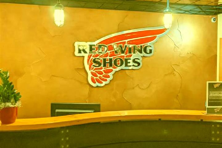 Elizabeth, 27 — Escort in Red Wing, United States