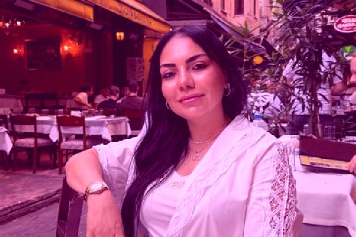 Elizabeth, 27 — Escort in Selamlar, Turkey
