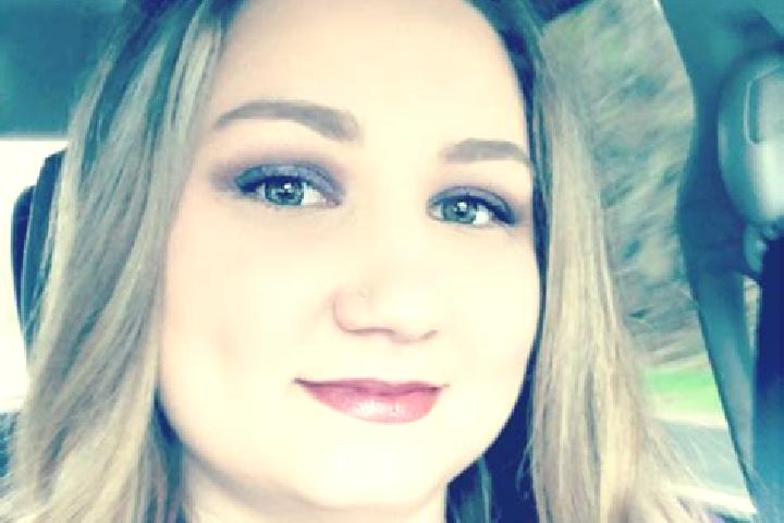 Elizabeth, 27 — Escort in South Thomaston, United States