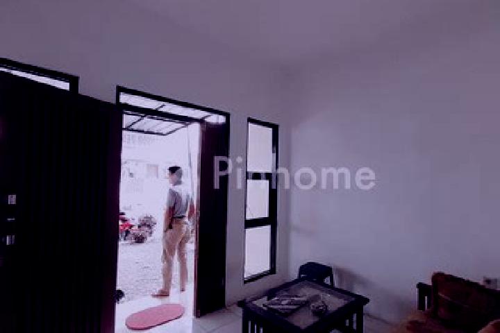 Elizabeth, 27 — Escort in Sukaratu, Indonesia