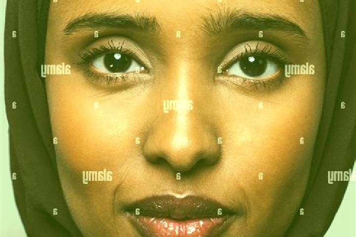 Elizabeth, 28, a black dark-eyed middle eastern companion based in Lairoux. Offering Deep French Kissing, OWO, Prostate Massage, Erotic Massage, GFE. Availab...
