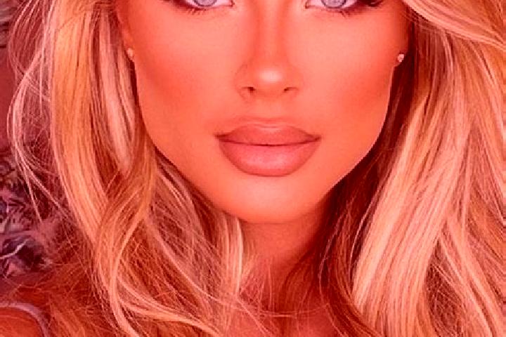 Elizabeth, 28, a blonde blue-eyed latina companion based in Dunmore. Offering Deep French Kissing, Fetish, Domination, BDSM. Available for incall and outcall...