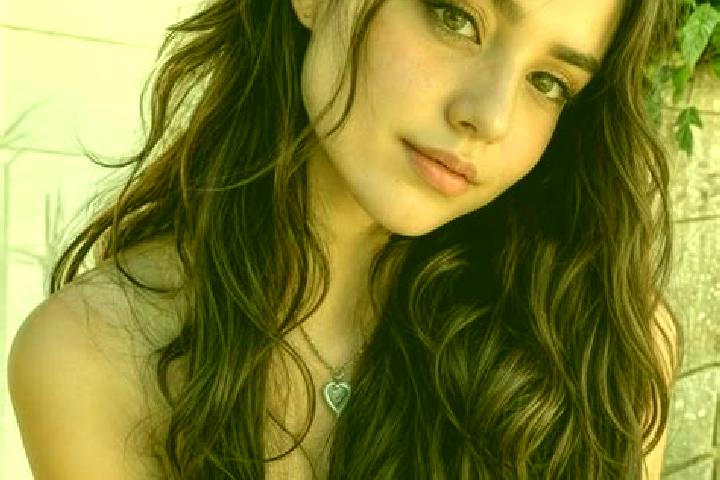 Elizabeth, 28, a brunette hazel-eyed mediterranean companion based in Hackettstown. Offering Couples, OWO, Massage. Available for incall and outcall, day and...