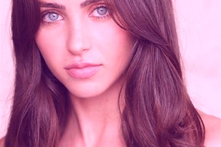 Elizabeth, 28, a red amber-eyed latina companion based in Suchindram. Offering Girlfriend Experience, OWO, 69. Available for incall and outcall, overnight bo...