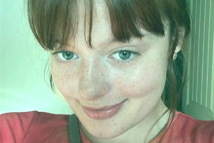 Elizabeth, 28, a red green-eyed european companion based in Dar Kebdani. Offering Domination, Roleplay, Striptease, Couples. Available for incall and outcall...