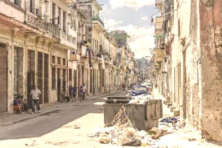 Elizabeth, 28 — Escort in Centro Habana, Cuba