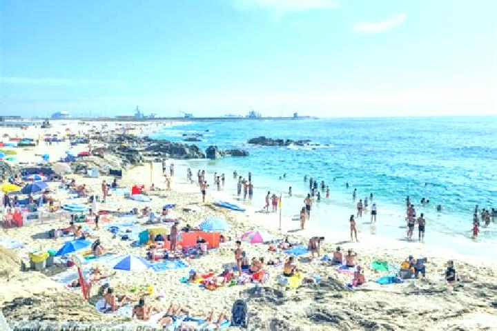 Elizabeth, 28 — Escort in Leca da Palmeira, Portugal