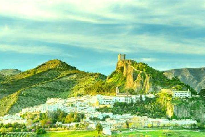 Elizabeth, 28 — Escort in Regumiel de la Sierra, Spain