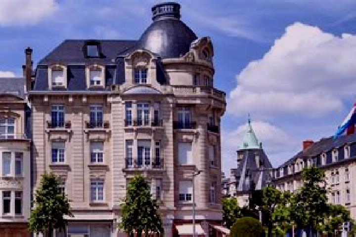 Elizabeth, 28 — Escort in Roeser, Luxembourg