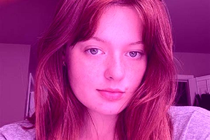Elizabeth, 29, a auburn amber-eyed indian companion based in Carolei. Offering Girlfriend Experience, Tantra. Available for incall and outcall, day and eveni...