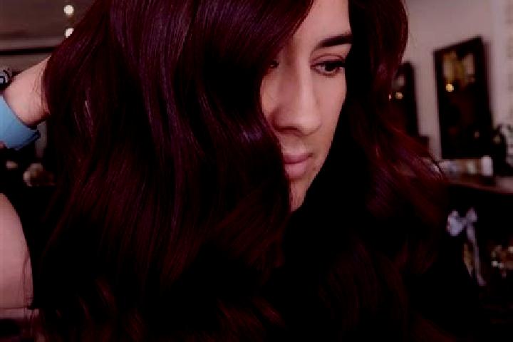 Elizabeth, 29, a auburn dark-eyed asian companion based in Toviklin. Offering Tantra, GFE, Fetish. Available for incall and outcall, day and evening dates.
