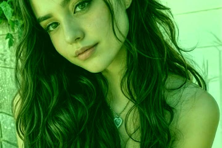 Elizabeth, 29, a auburn hazel-eyed middle eastern companion based in Bullhead City. Offering Erotic Massage, A-Level, Duos, Couples, Prostate Massage. Availa...