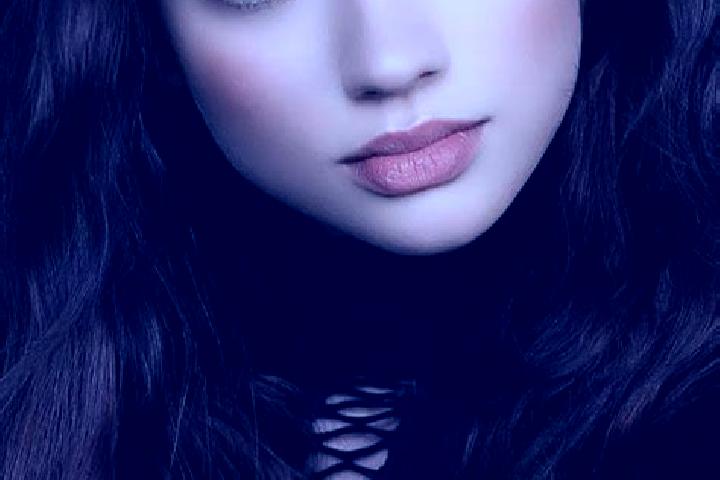 Elizabeth, 29, a brunette dark-eyed ebony companion based in Borowno. Offering OWO, GFE, Erotic Massage. Available for incall and outcall, day and evening da...