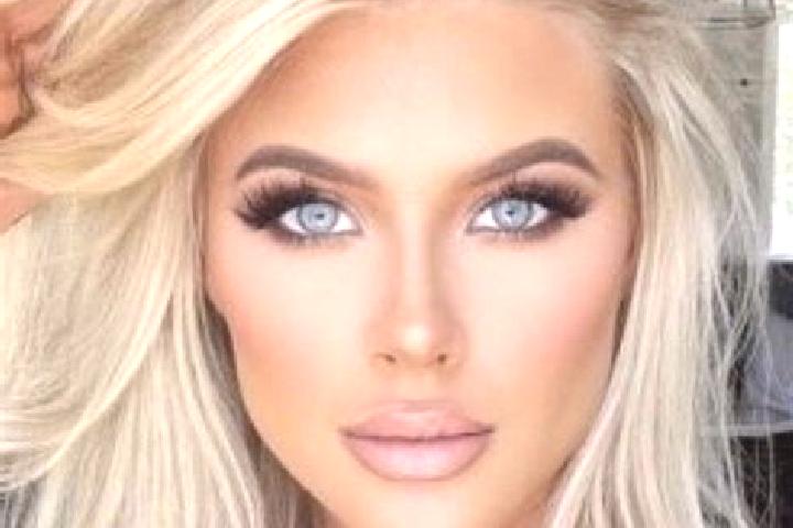 Elizabeth, 29, a platinum blonde amber-eyed latina companion based in Claix. Offering Striptease, OWO, GFE. Available for incall and outcall, day and evening...