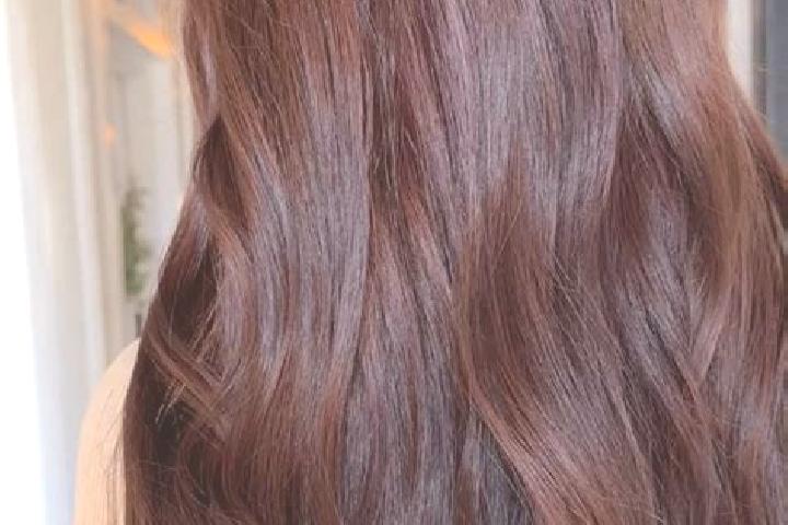 Elizabeth, 29, a red brown-eyed european companion based in Satawal. Offering Duos, Domination, GFE. Available for incall and outcall, overnight bookings ava...