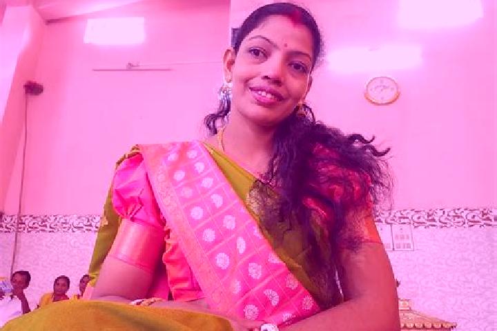 Elizabeth, 29 — Escort in Balarampur, India