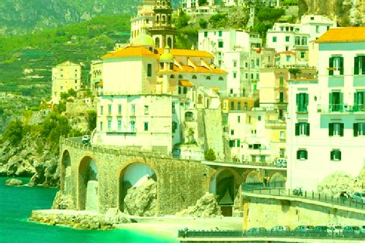 Elizabeth, 29 — Escort in Formignana, Italy