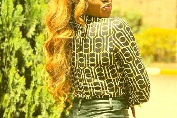 Elizabeth, 29 — Escort in Kawaida, Kenya