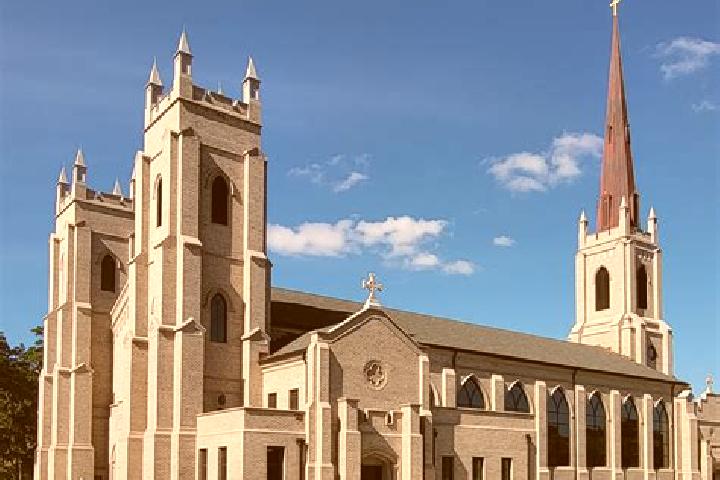 Elizabeth, 29 — Escort in Shaker Church, United States