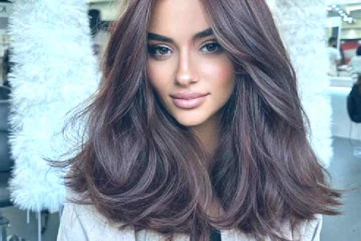 Elizabeth, 30, a auburn brown-eyed caucasian companion based in Lgota Wielka. Offering Girlfriend Experience, Overnight, Prostate Massage, Roleplay. Availabl...