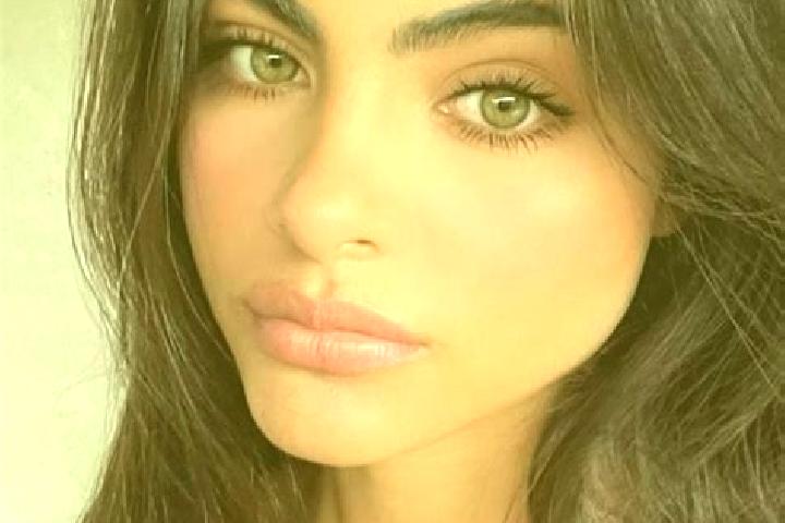 Elizabeth, 30, a auburn green-eyed indian companion based in Segbere. Offering Tantra, Overnight, CIM, Dinner Date, Erotic Massage. Available for incall and ...