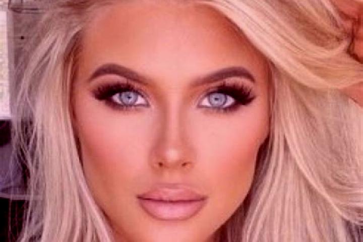 Elizabeth, 30, a platinum blonde dark-eyed mediterranean companion based in Dashtavan. Offering Striptease, Domination, CIM. Available for incall and outcall...