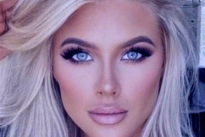 Elizabeth, 30, a platinum blonde grey-eyed indian companion based in Givat Zeev. Offering Domination, GFE, Massage, Prostate Massage. Available for incall an...