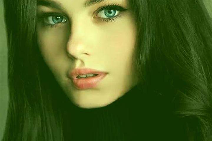 Elizabeth, 30, a red dark-eyed slavic companion based in Sant Joan Despi. Offering Duos, GFE, BDSM, Tantra. Available for incall and outcall, overnight booki...