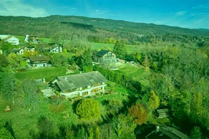 Elizabeth, 30 — Escort in Arzier, Switzerland