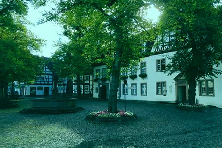 Elizabeth, 30 — Escort in Beverungen, Germany
