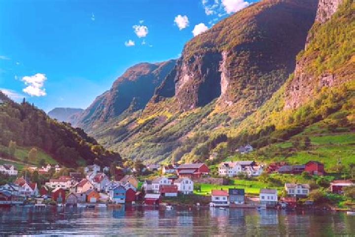 Elizabeth, 30 — Escort in Bruflat, Norway