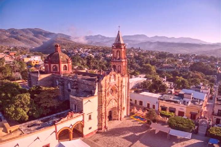 Elizabeth, 30 — Escort in Cadereyta Jimenez, Mexico