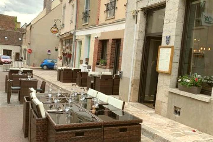 Elizabeth, 30 — Escort in Griselles, France
