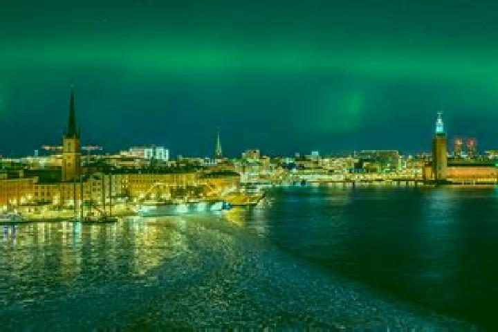 Elizabeth, 30 — Escort in Karlholmsbruk, Sweden