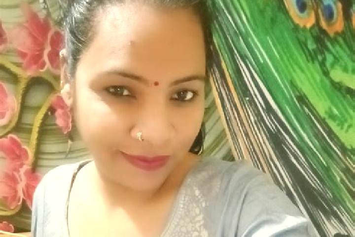 Elizabeth, 30 — Escort in Khandela, India