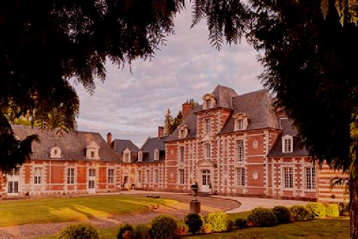 Elizabeth, 30 — Escort in Vauchelles-les-Quesnoy, France
