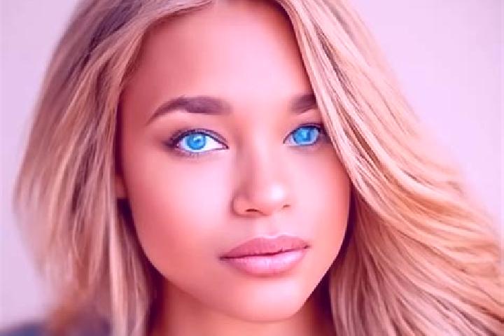 Elizabeth, 31, a blonde blue-eyed latina companion based in Shibganj. Offering Tantra, BDSM, Fetish. Available for incall and outcall, day and evening dates.