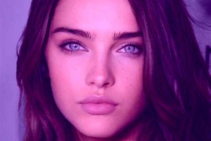 Elizabeth, 31, a brunette blue-eyed latina companion based in Ayakudi. Offering Prostate Massage, Striptease, Party Girl, Dinner Date, Massage. Available for...