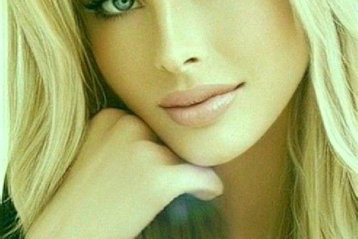 Elizabeth, 31, a dark blonde amber-eyed caucasian companion based in Podenzano. Offering 69, Deep French Kissing, Girlfriend Experience, A-Level. Available f...